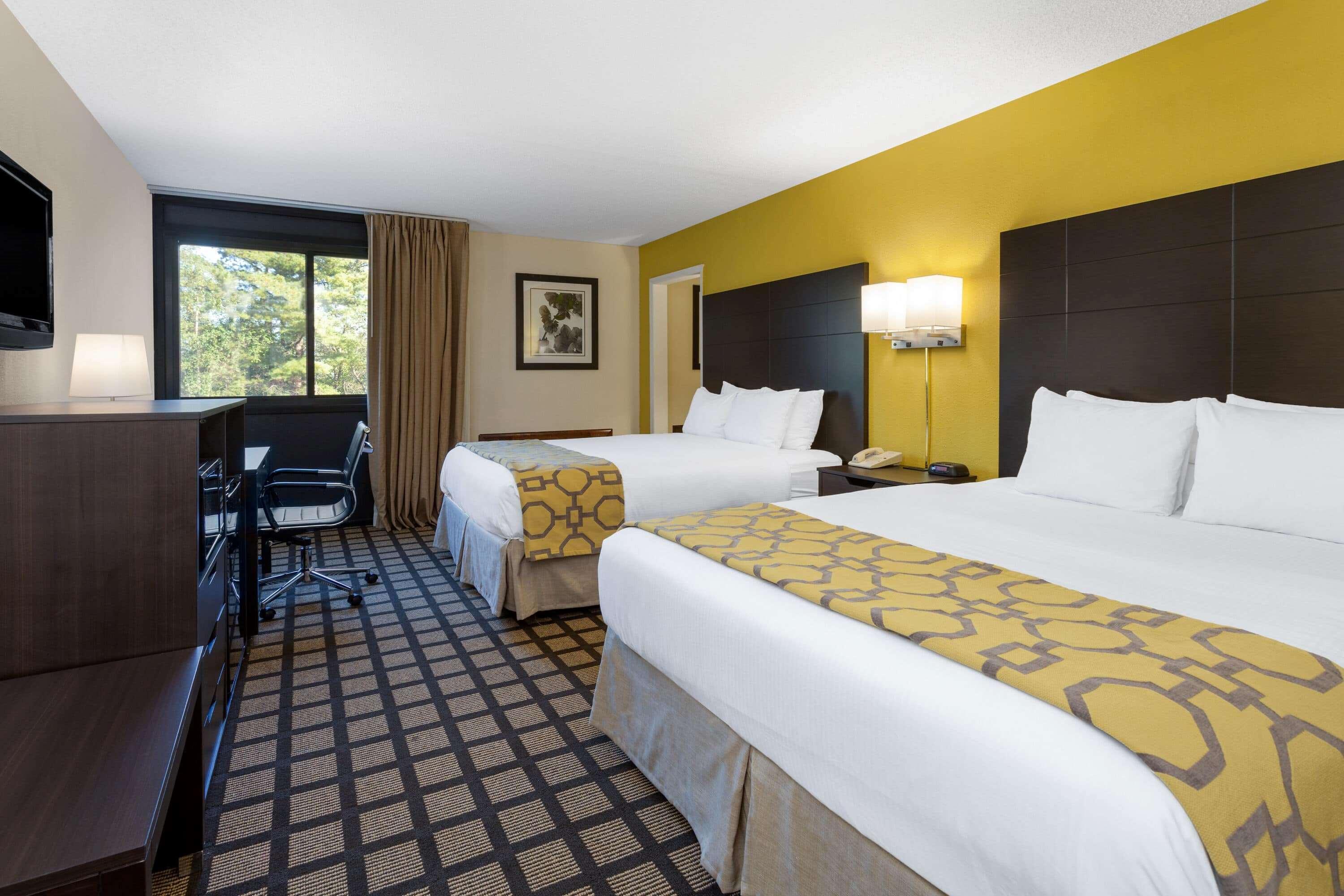 Baymont By Wyndham Queensbury/Lake George Extérieur photo